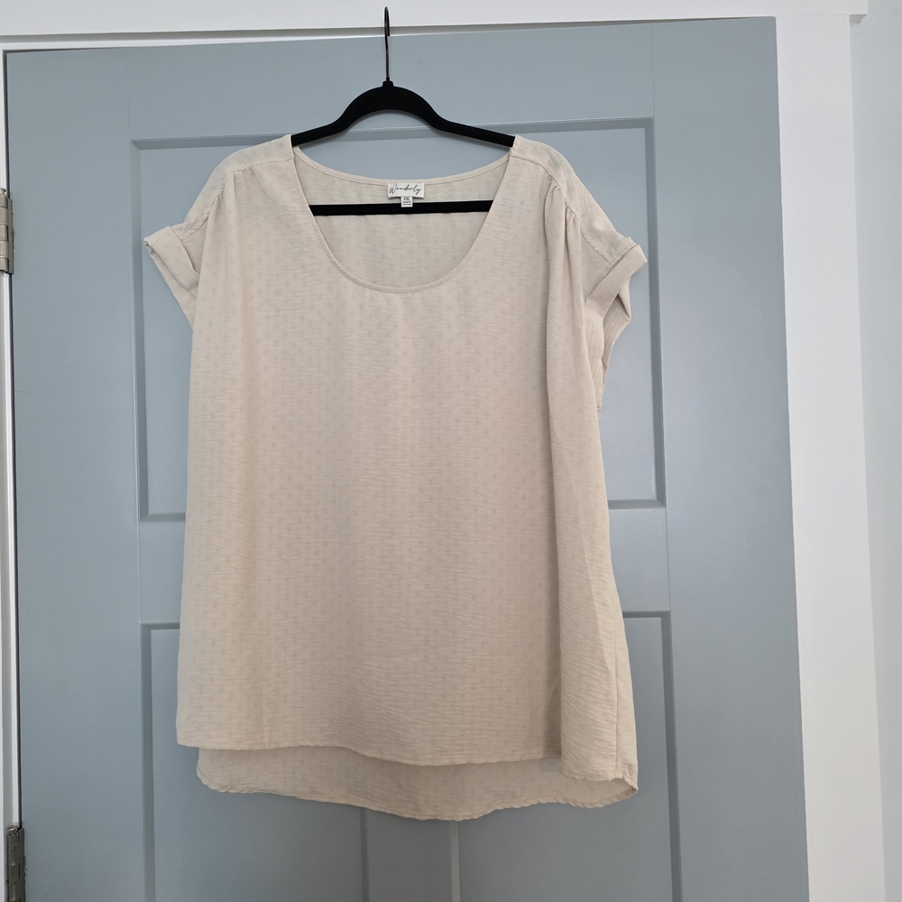 Wonderly XXL Beige Flowy Tunic Top Scoop Neck Casual Minimalist